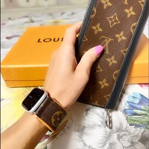 💯 Upcycled LV monogram Apple watch band